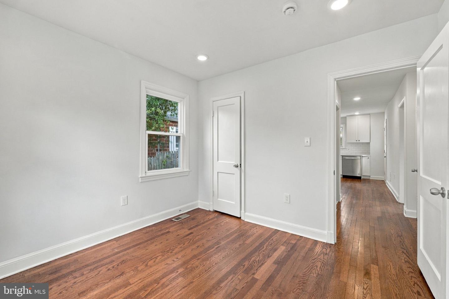 9405 Rhode Island Ave Property Photo 10