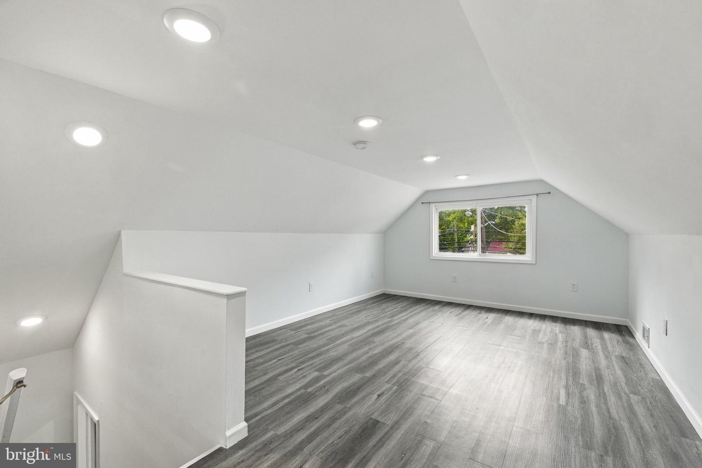 9405 Rhode Island Ave Property Photo 19