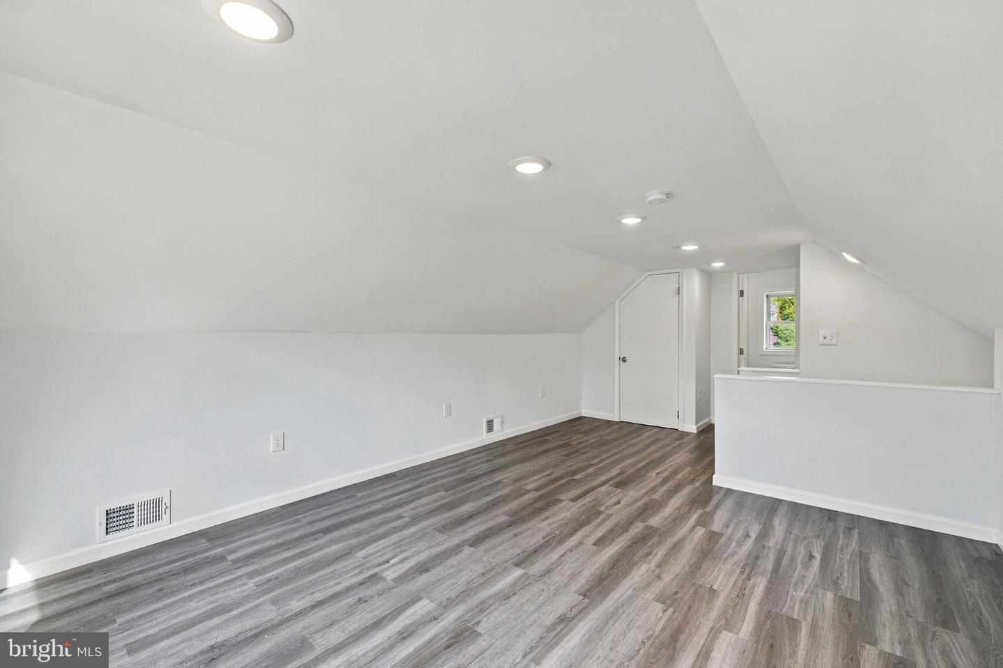 9405 Rhode Island Ave Property Photo 21