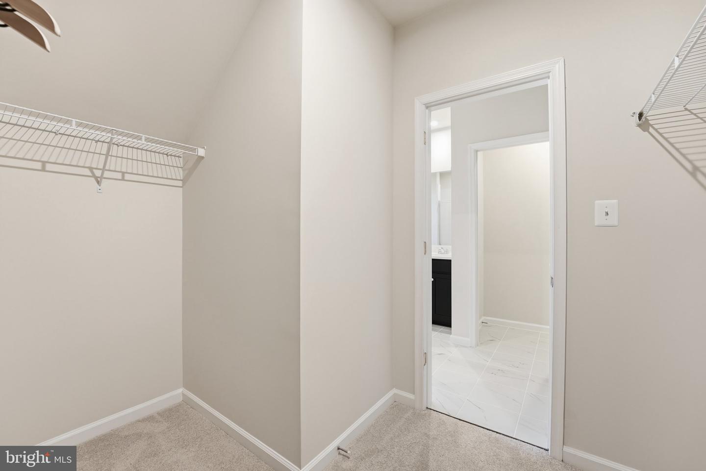6700 Penrose Ln Property Photo 10
