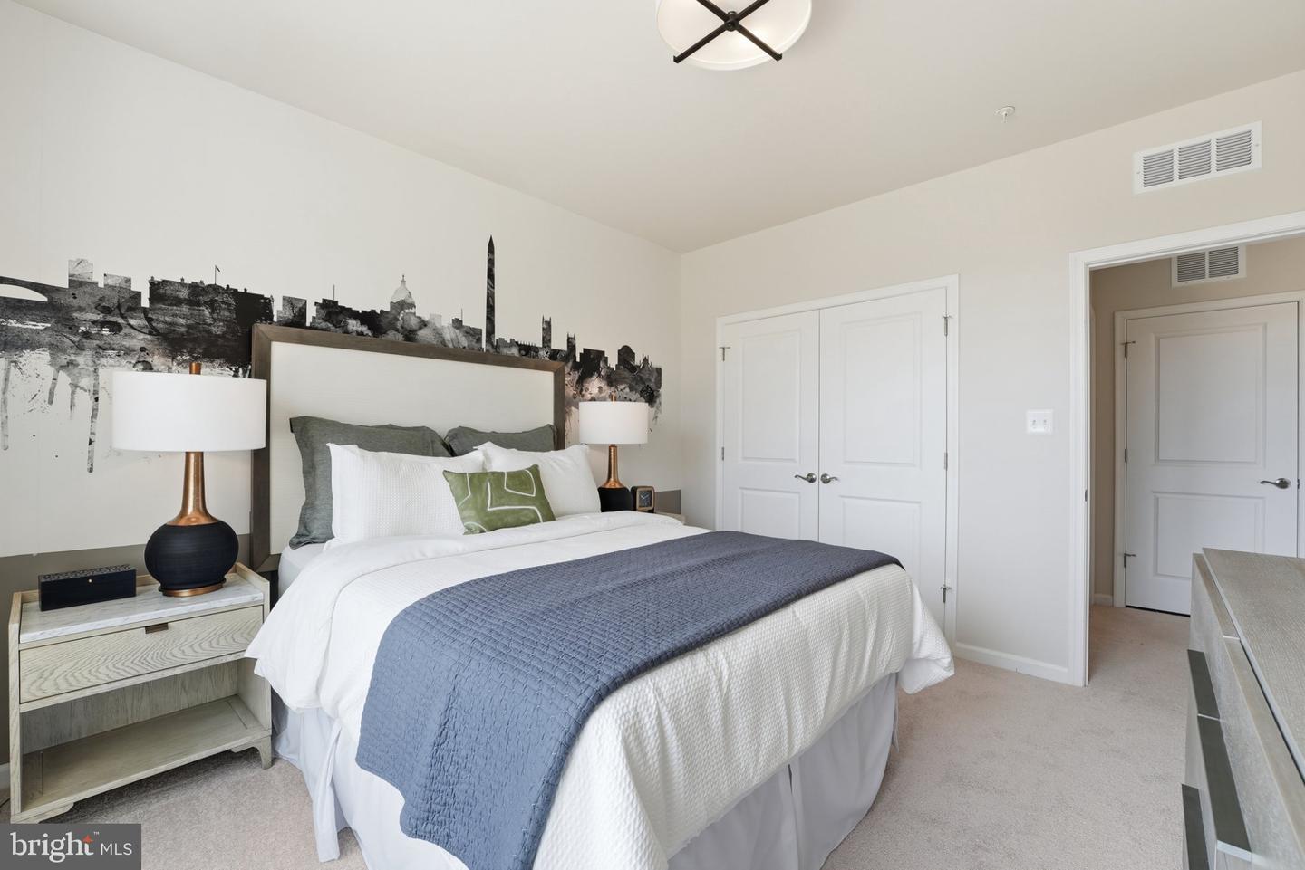 6700 Penrose Ln Property Photo 12