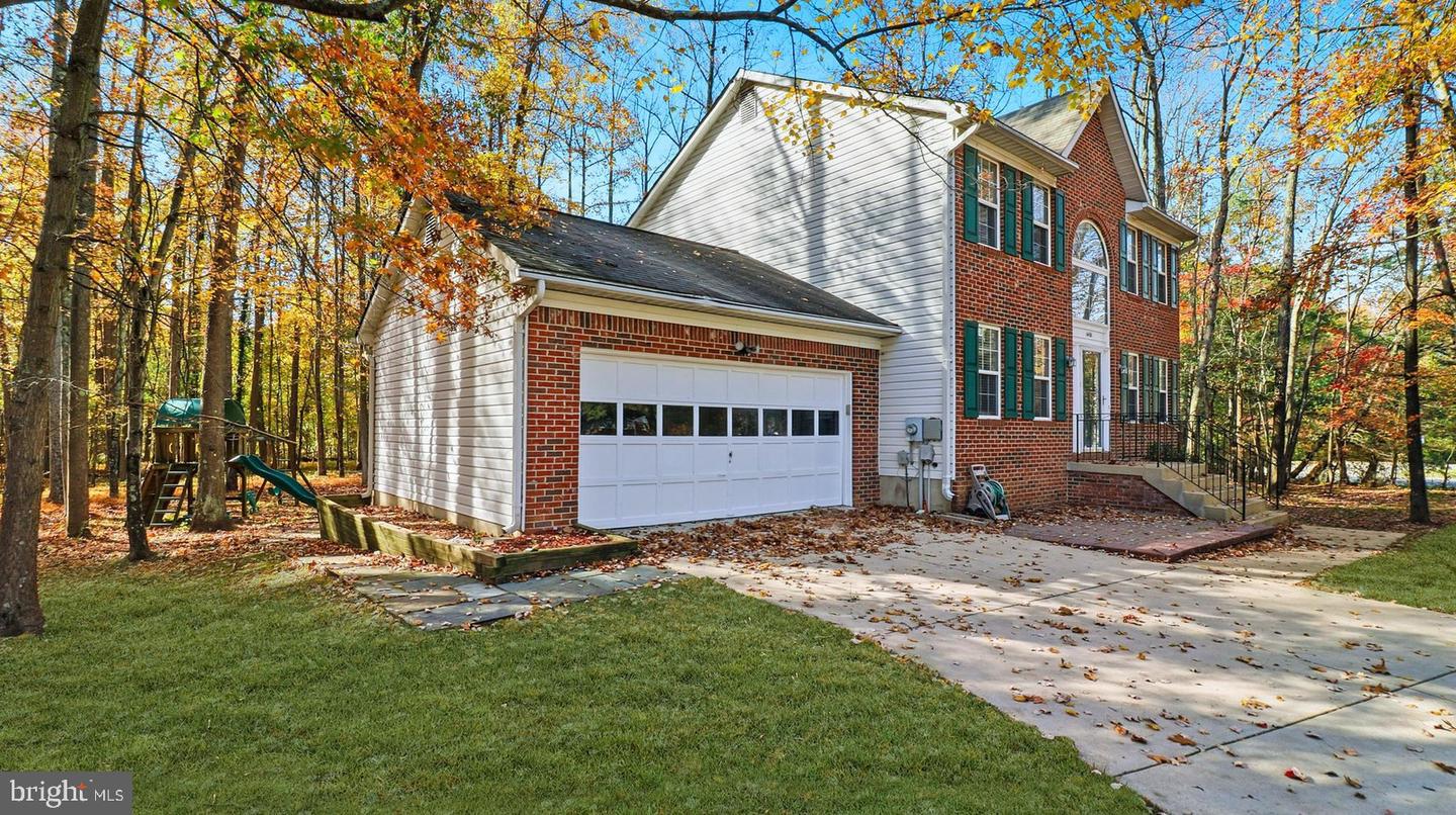 14101 Kathleen Ln Property Photo 1