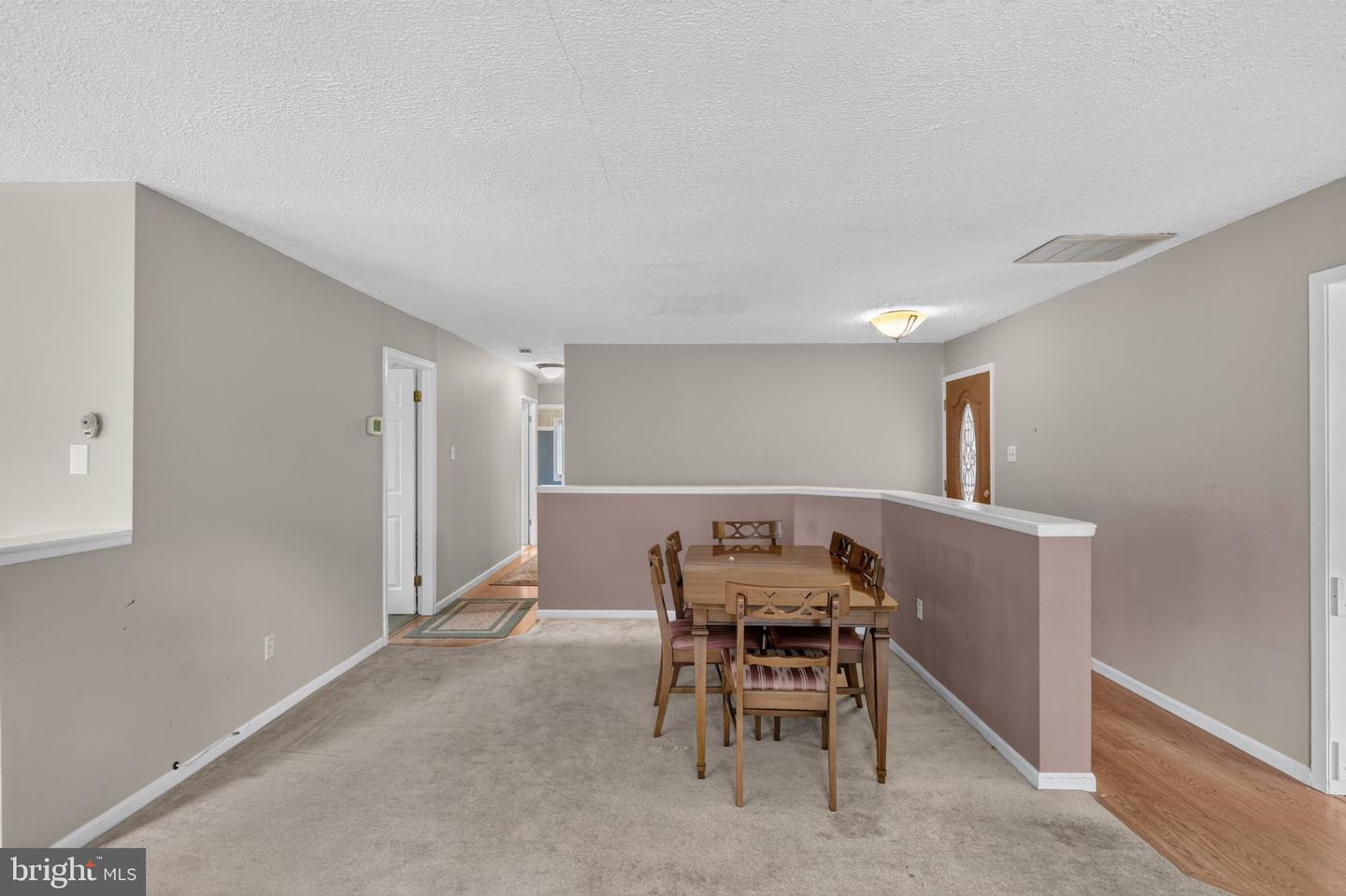 2220 Hallow Ln Property Photo 15