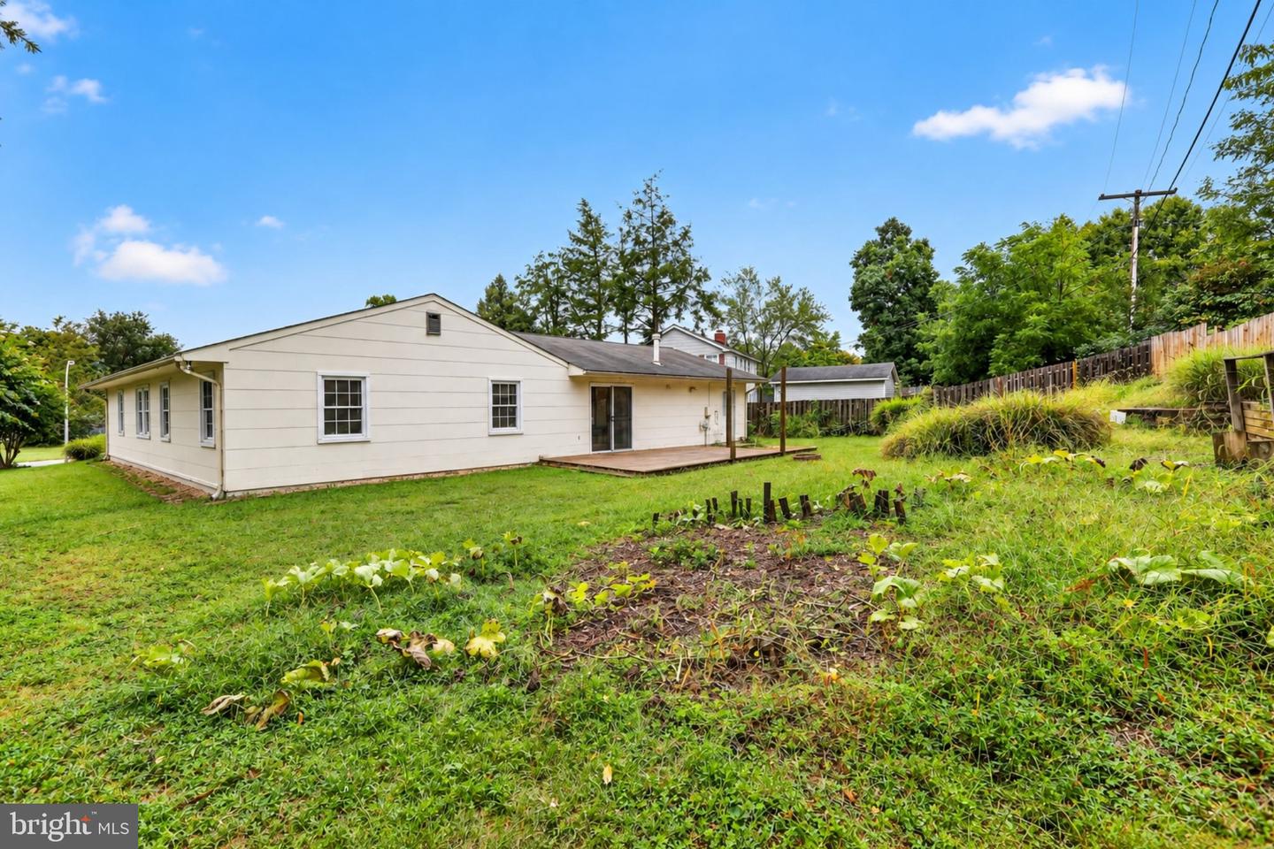 2220 Hallow Ln Property Photo 40