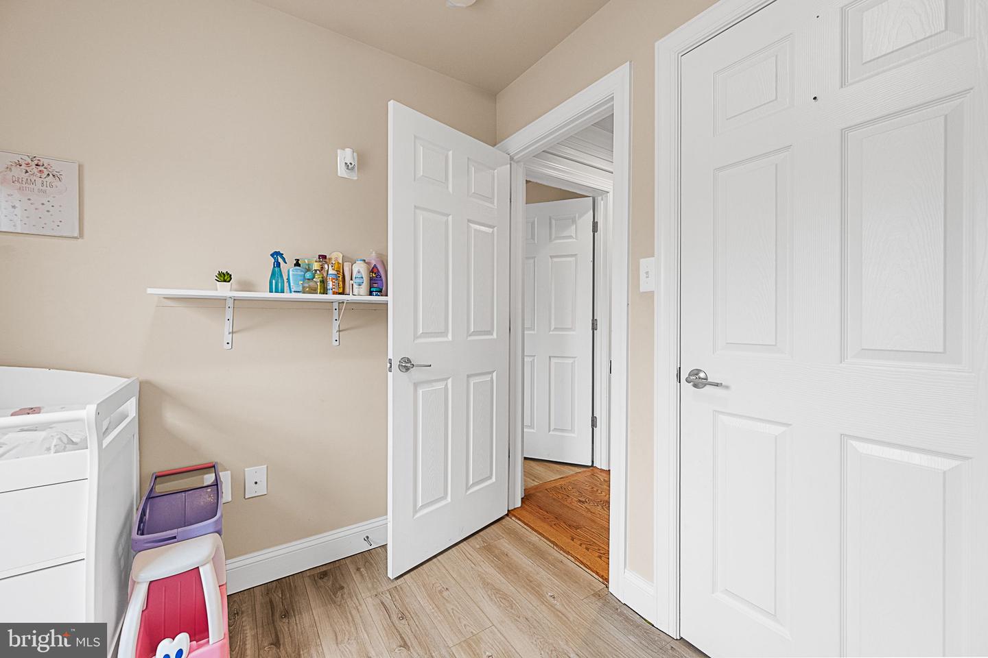 4635 Pendall Dr Property Photo 17