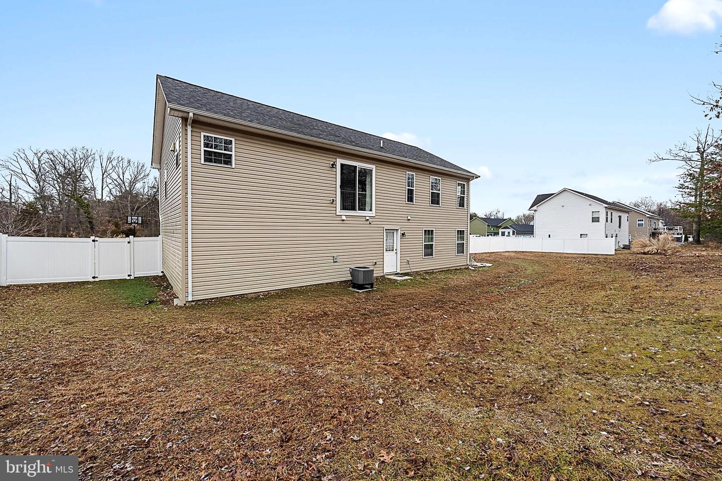 4635 Pendall Dr Property Photo 30