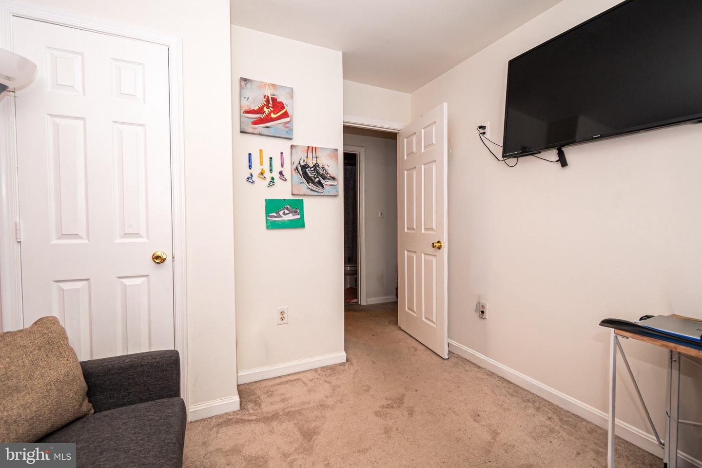 105 College Station Dr Property Photo 17