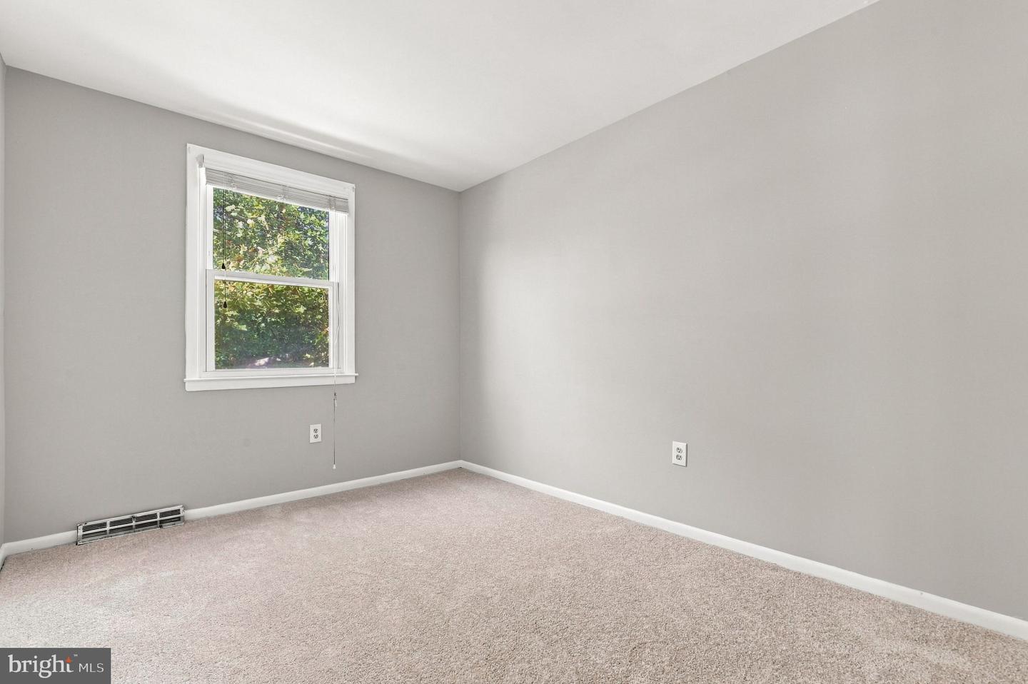 8459 Imperial Dr #4-a Property Photo 21