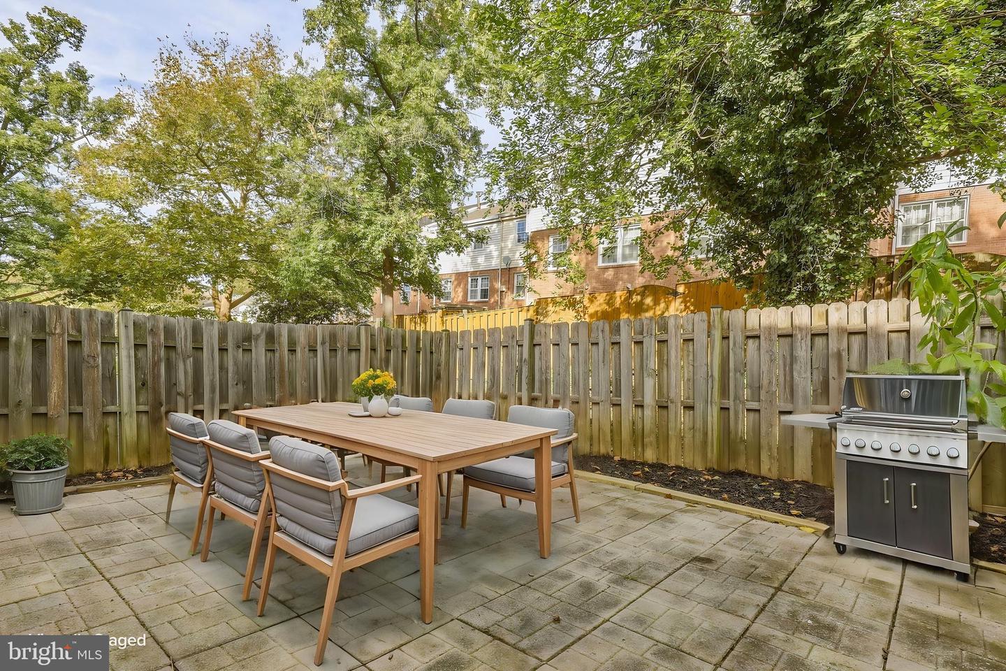 8459 Imperial Dr #4-a Property Photo 33