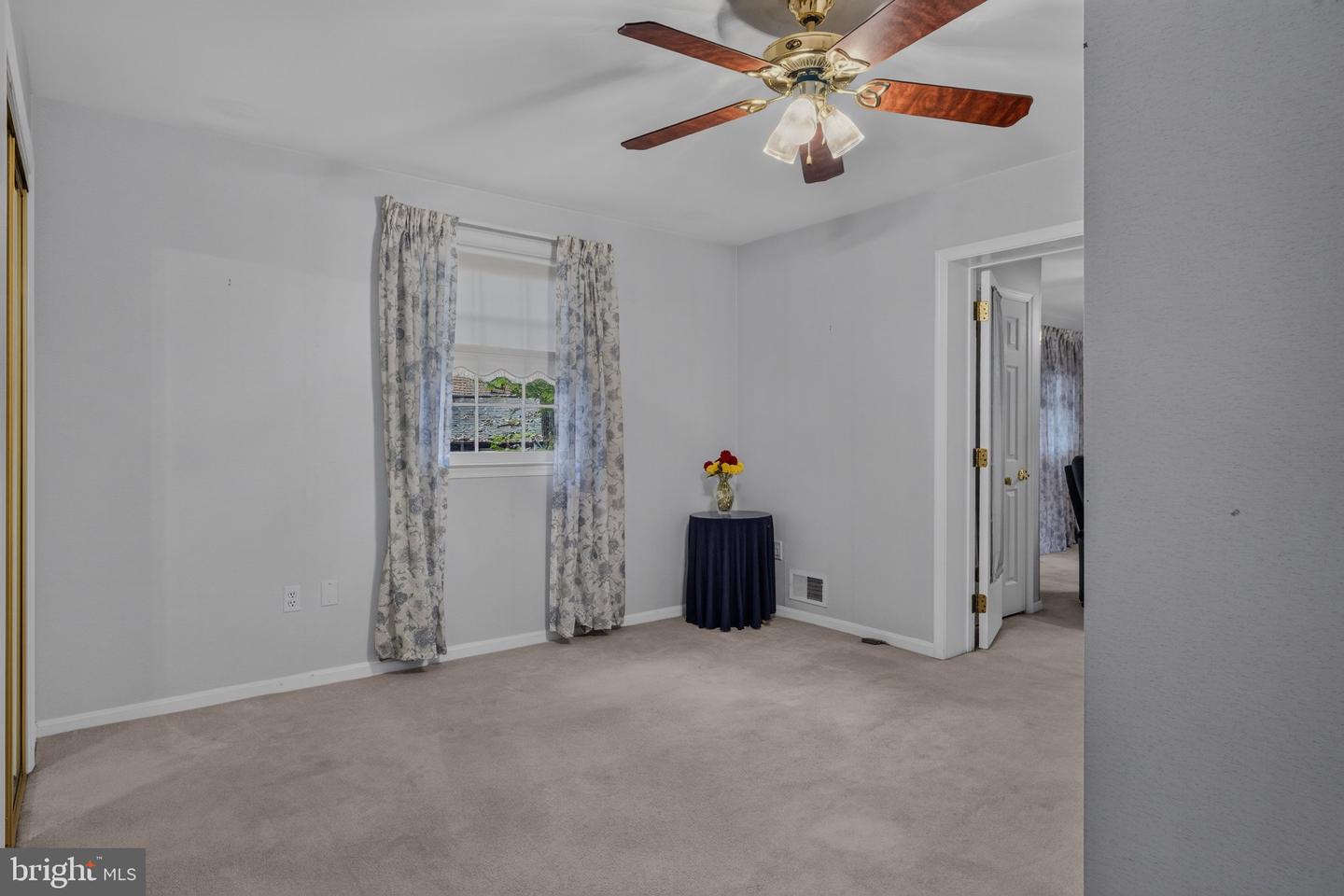 702 Gleneagles Dr Property Photo 22