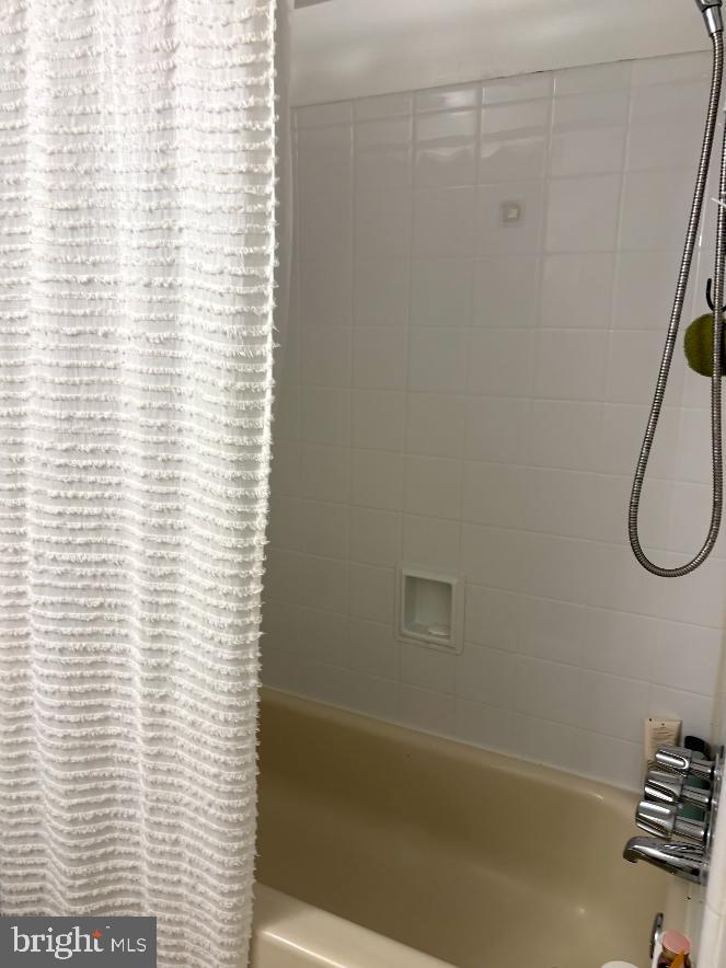 11226 Cherry Hill Rd #290 Property Photo 10