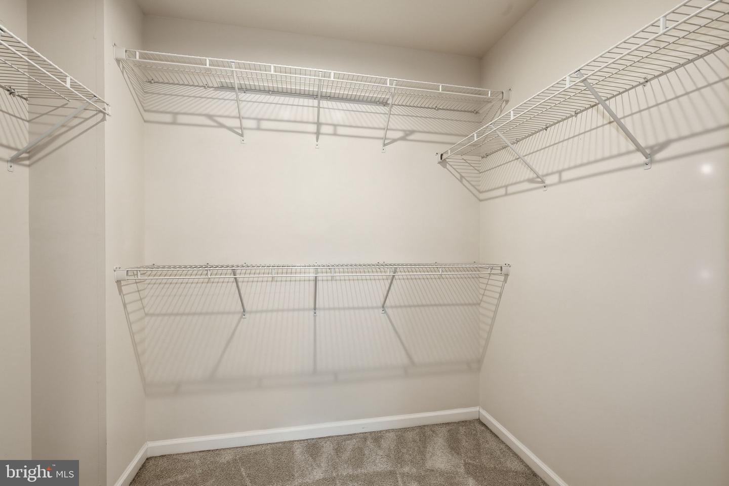 8206 Greenbelt Station Pkwy Property Photo 27