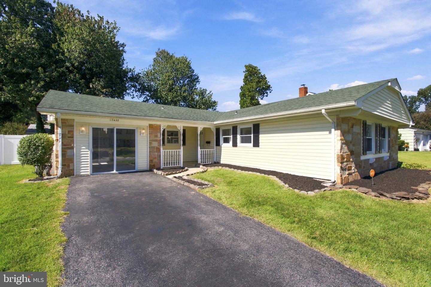 12432 MELLING LN Property Photo 1