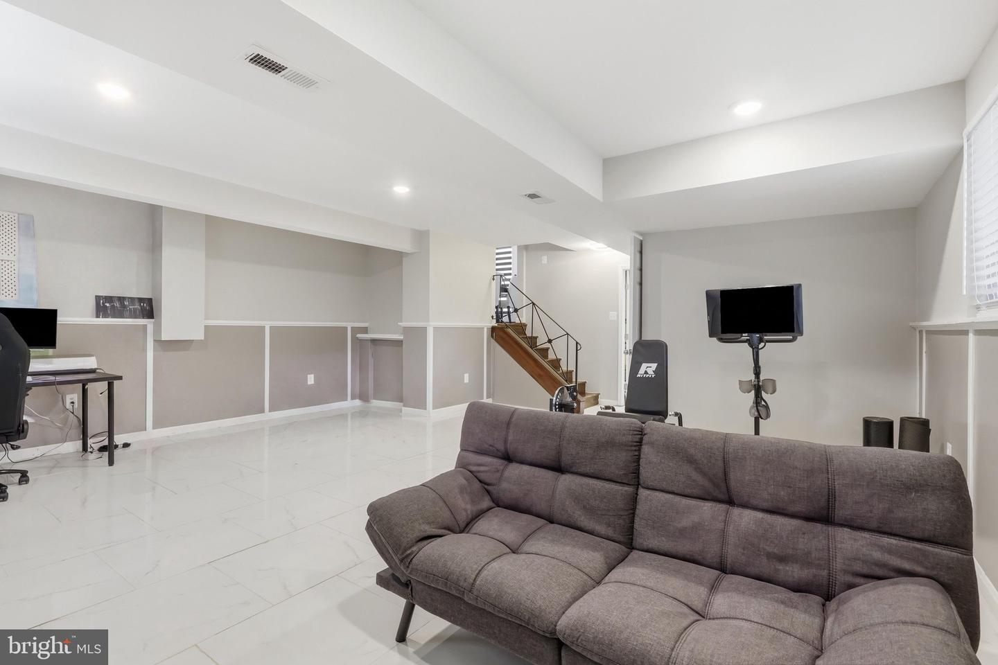 1821 Campbell Dr Property Photo 25