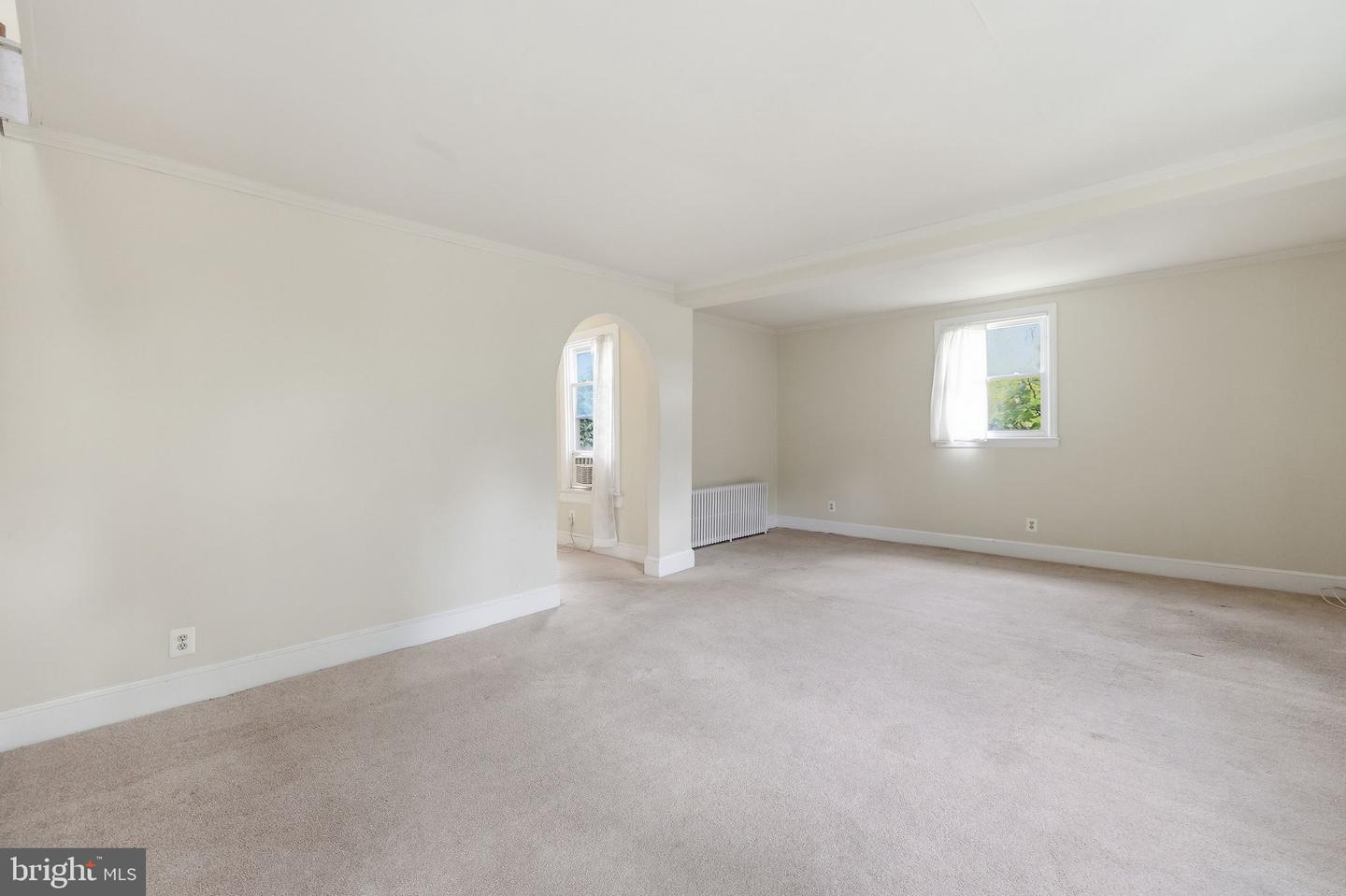4232 Nicholson St Property Photo 7