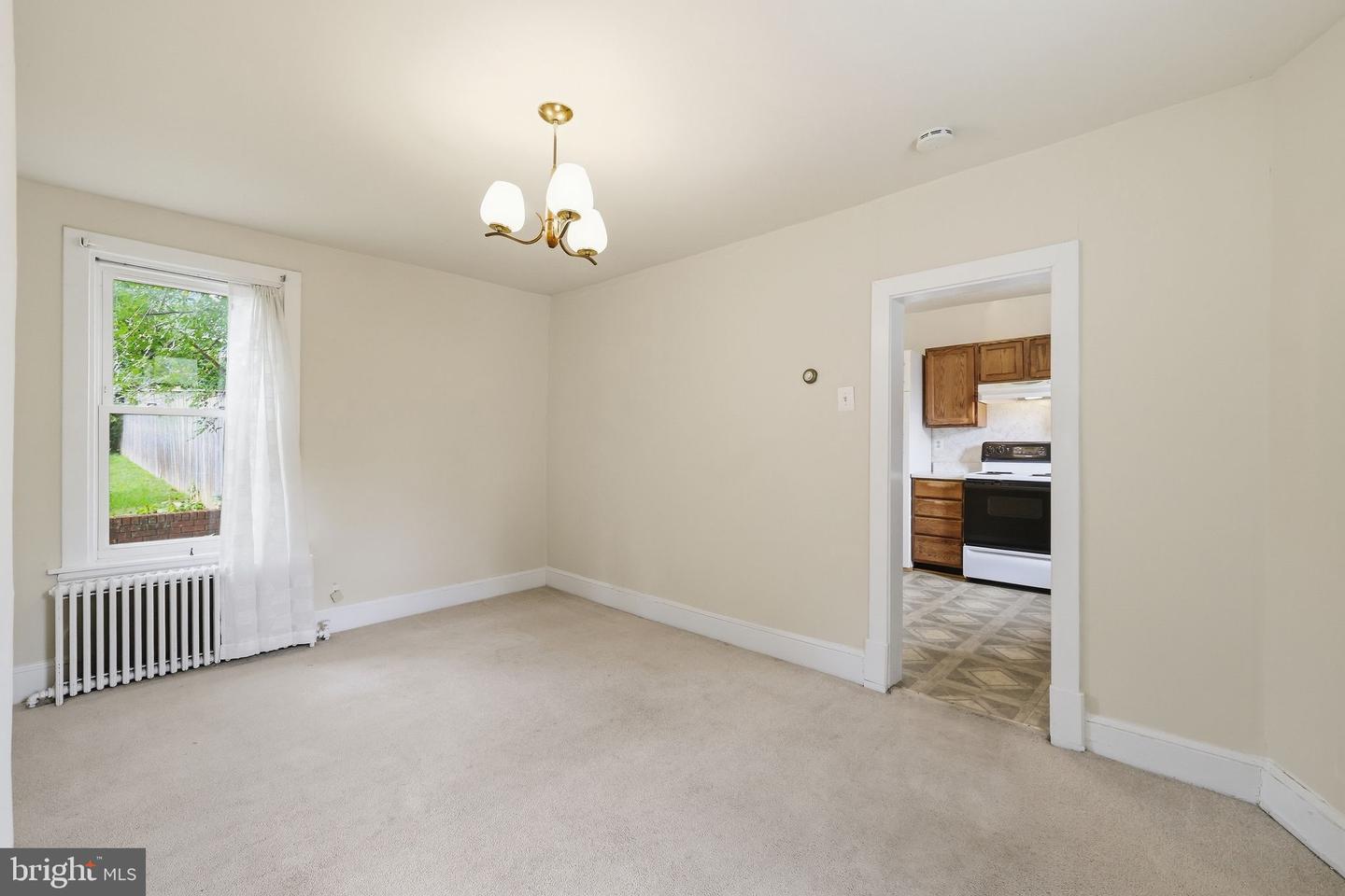 4232 Nicholson St Property Photo 11