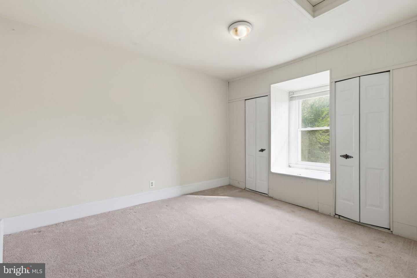 4232 Nicholson St Property Photo 28