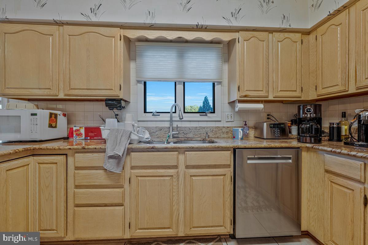 10306 Clearwater Ct Property Photo 14