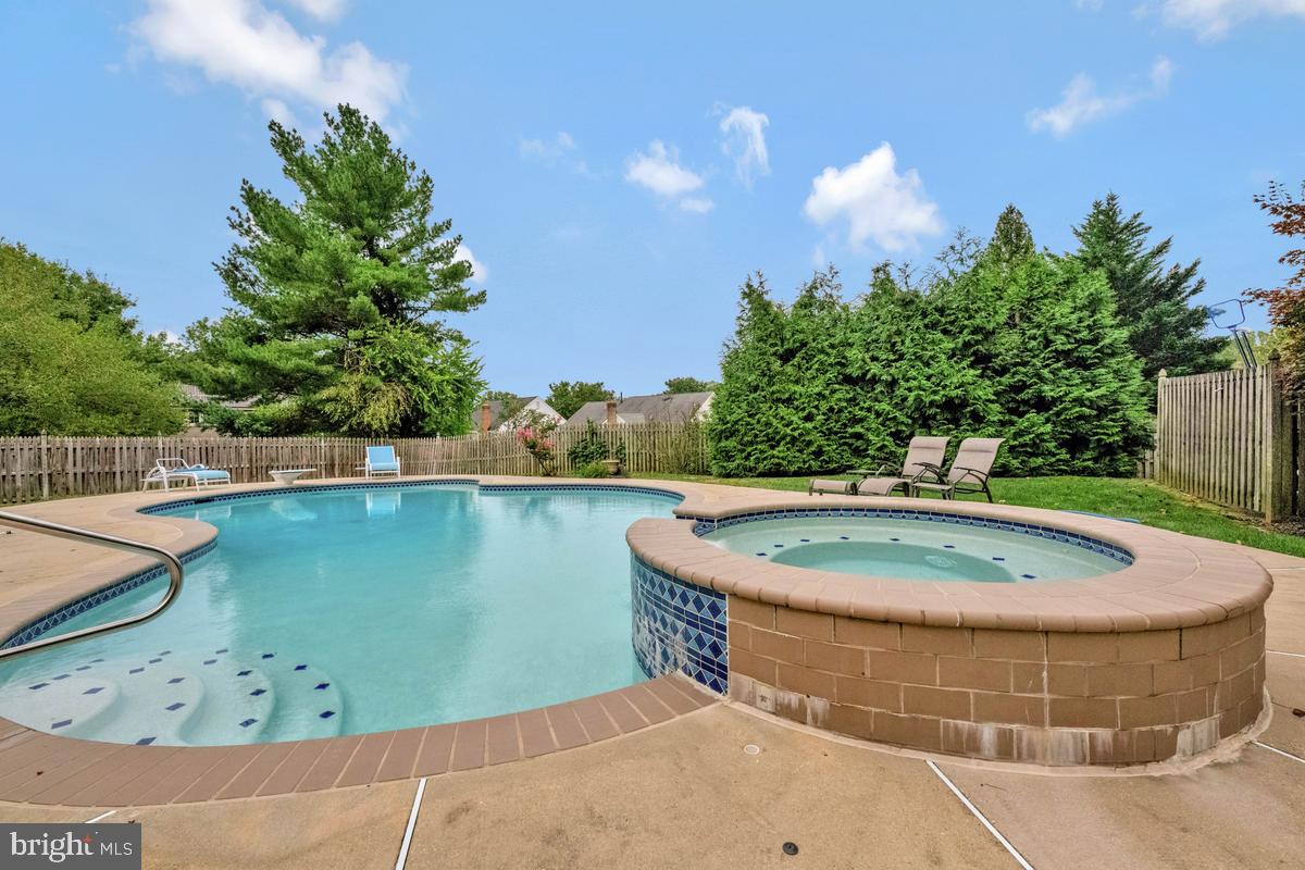 10306 Clearwater Ct Property Photo 53