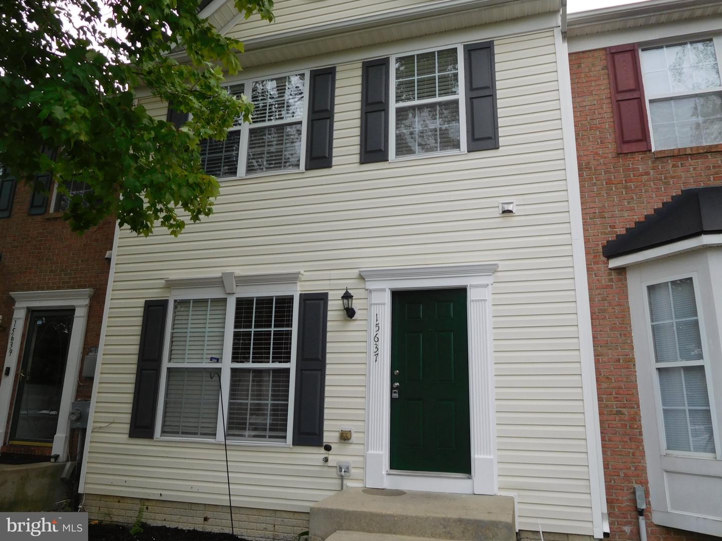 15637 BIRMINGHAM CIR Property Photo 1