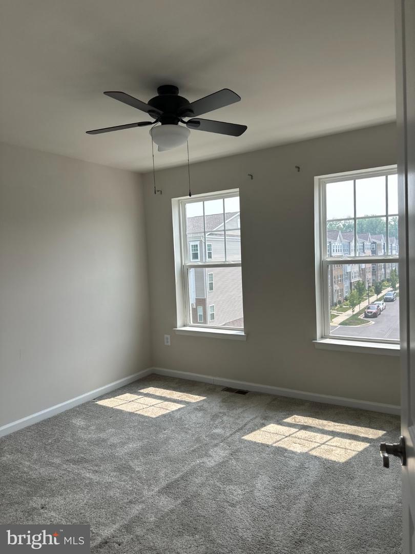 MDPG2220468 Property Photo 16
