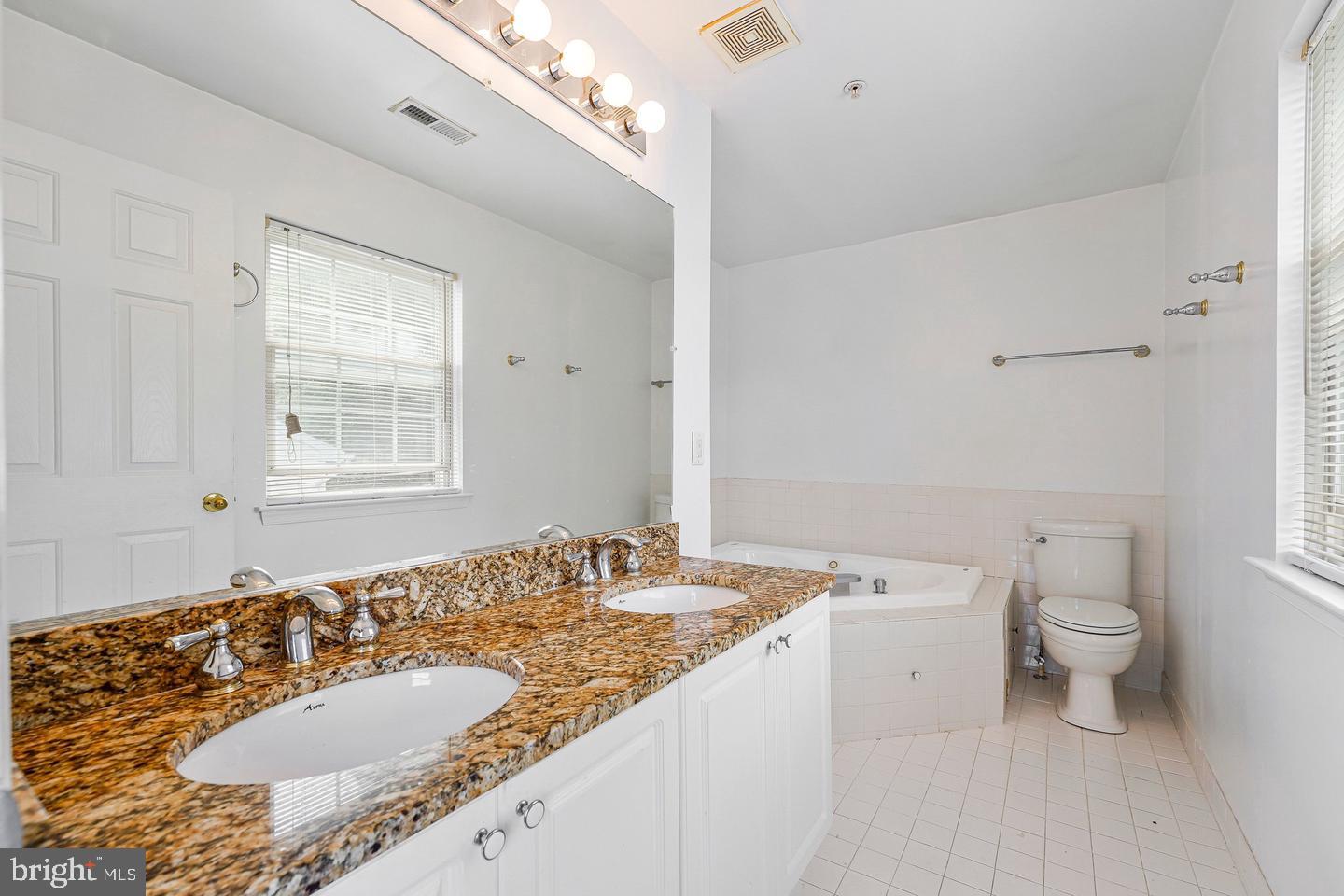 1617 Shady Glen Dr Property Photo 24