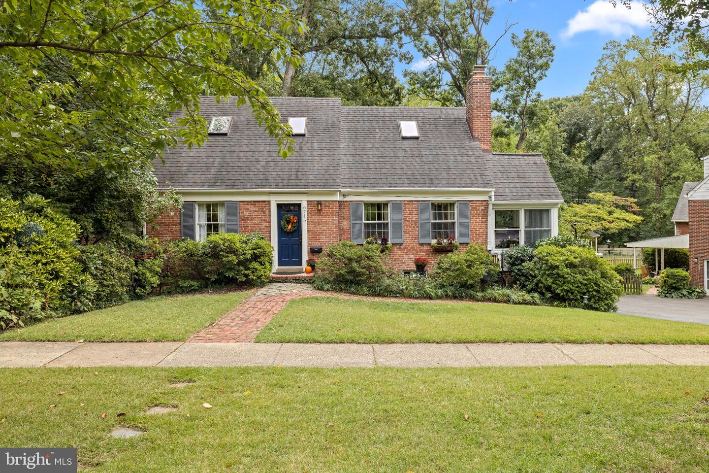 6715 Queens Chapel Rd Property Photo 1