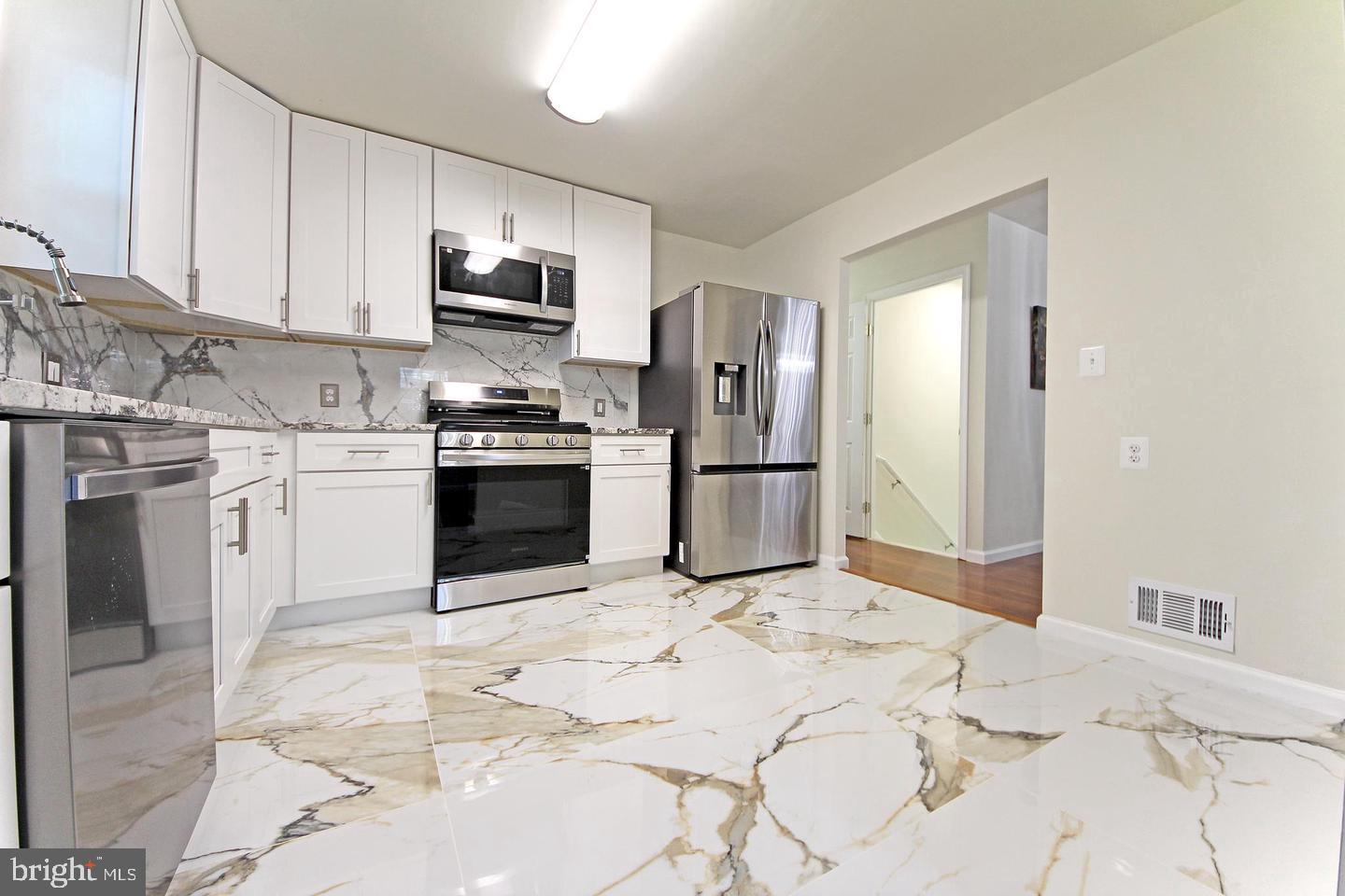 1312 Woodlark Drive Property Photo 23
