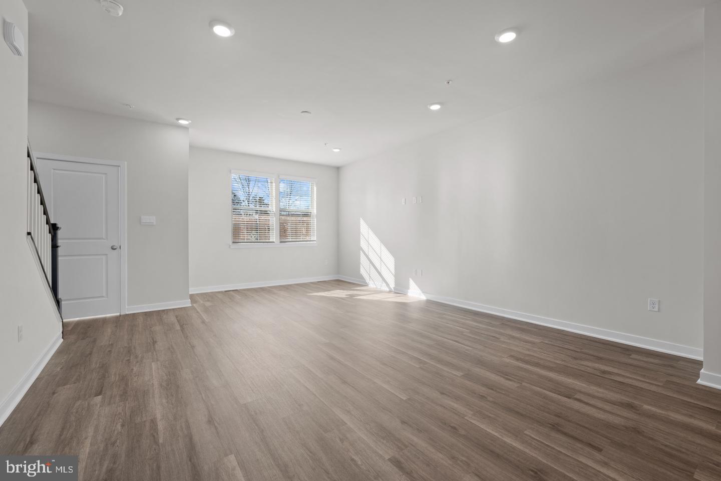 15043 Douglas Fir Ln Property Photo 14