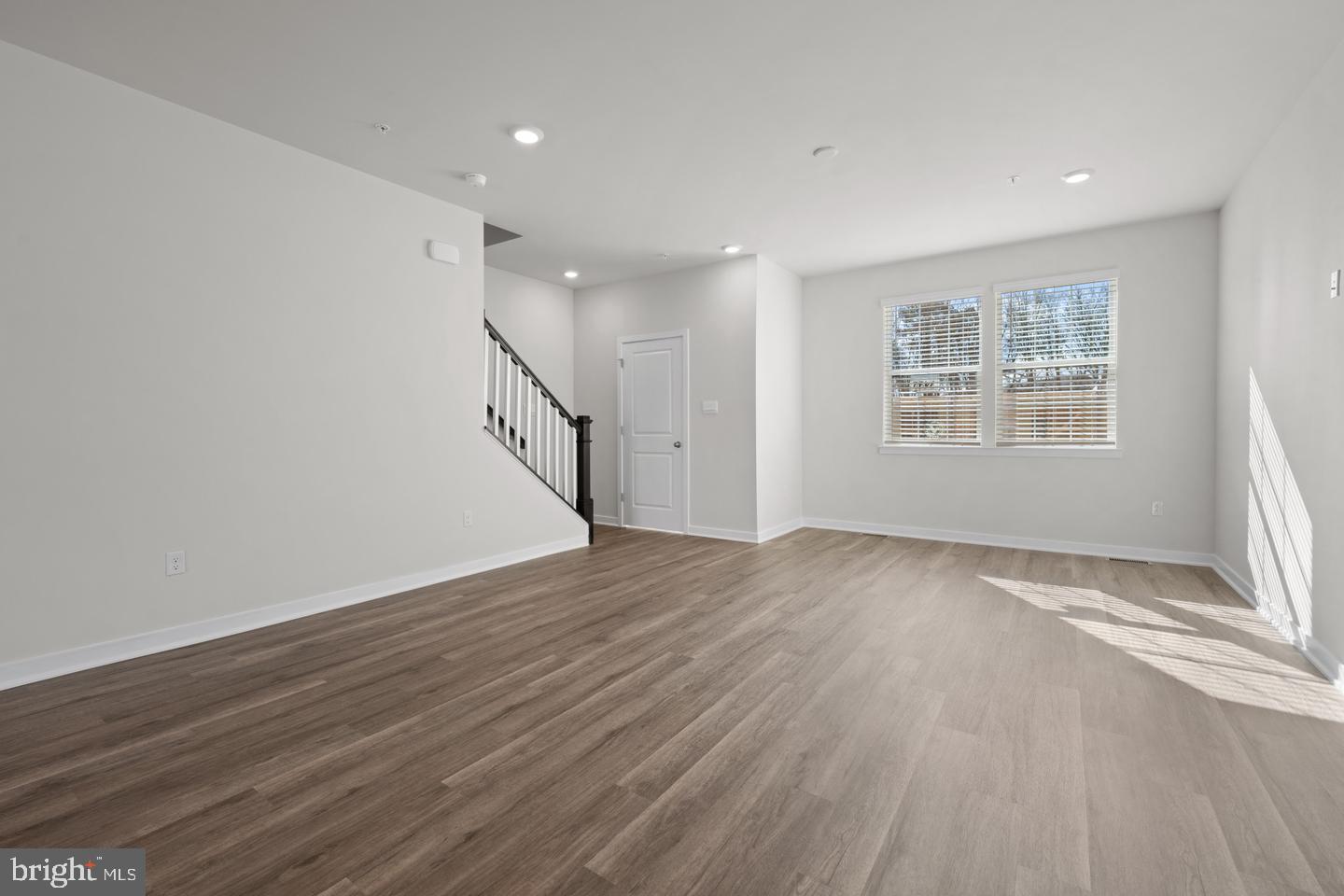 15043 Douglas Fir Ln Property Photo 15
