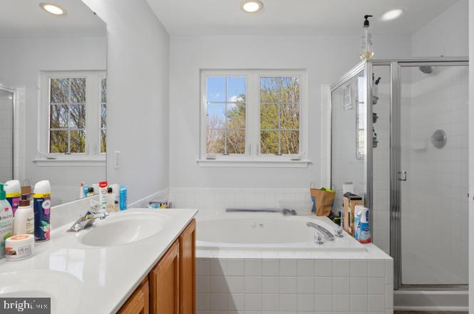4225 Lavender Ln Property Photo 6