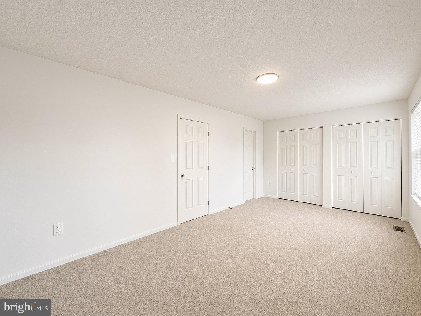 7435 Shady Glen Ter Property Photo 29