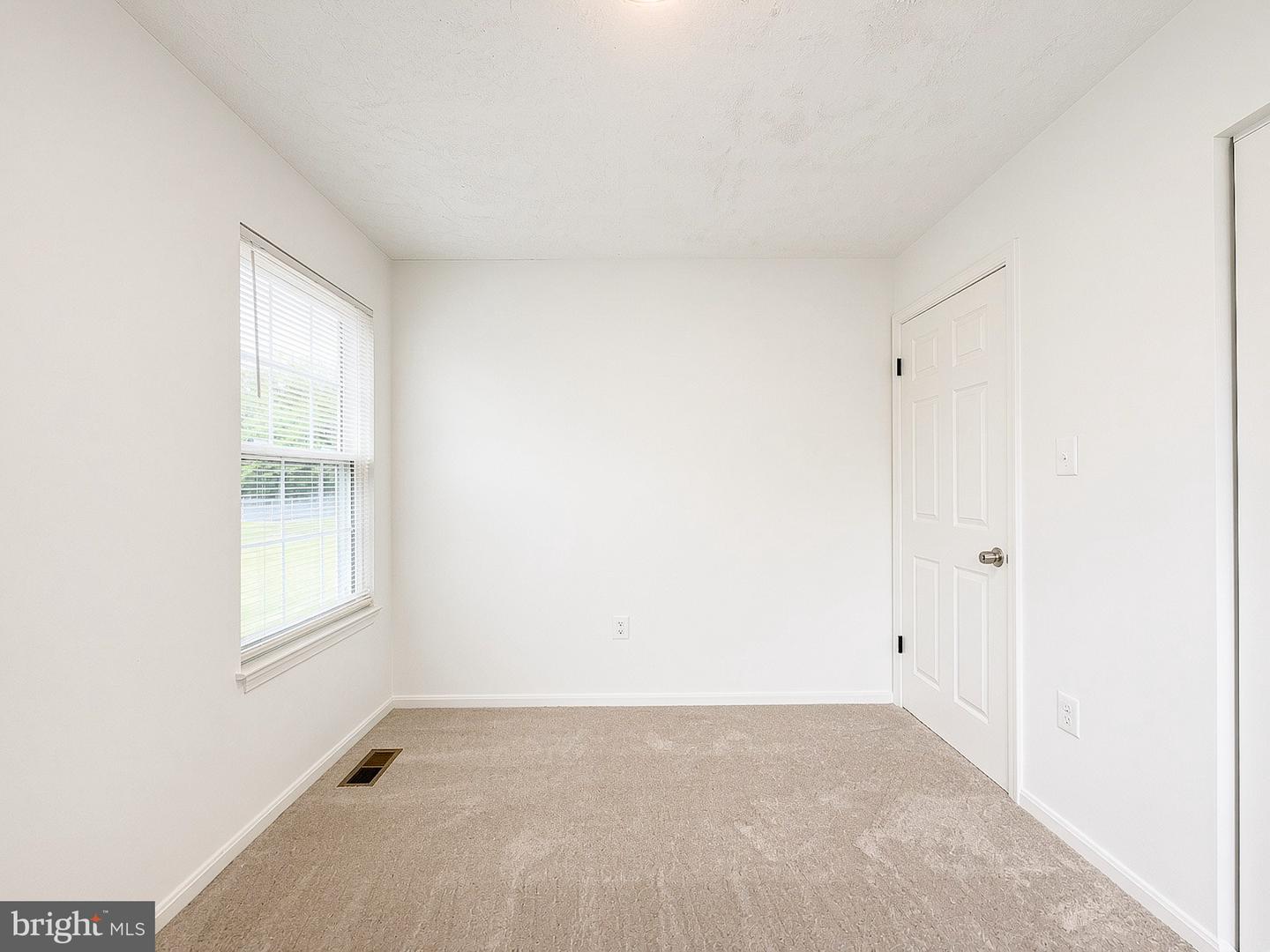 7435 Shady Glen Ter Property Photo 39