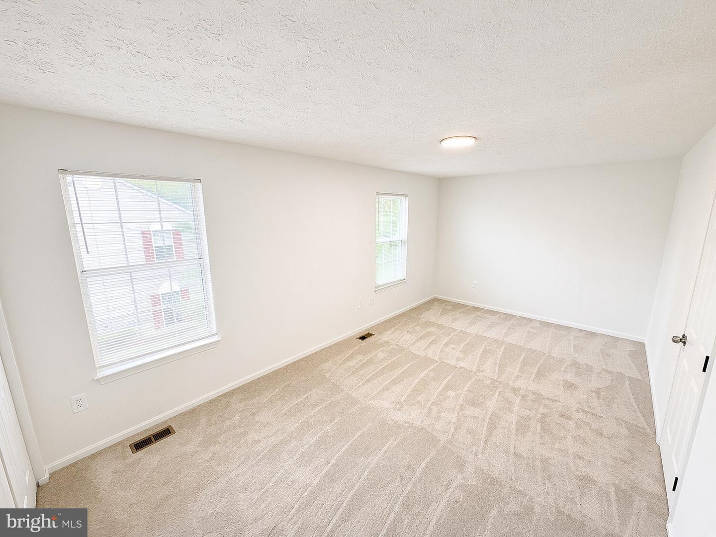 7435 Shady Glen Ter Property Photo 43
