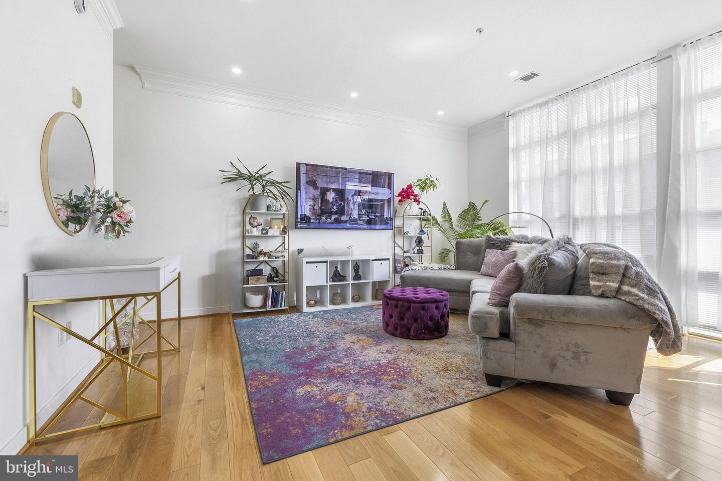 157 Fleet St #ph08 Property Photo 1