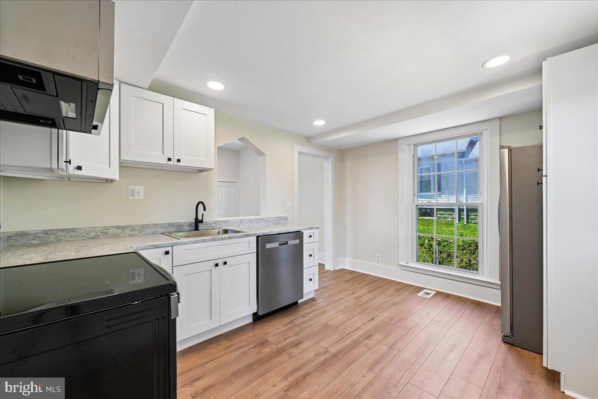 4012 Will St Property Photo 18