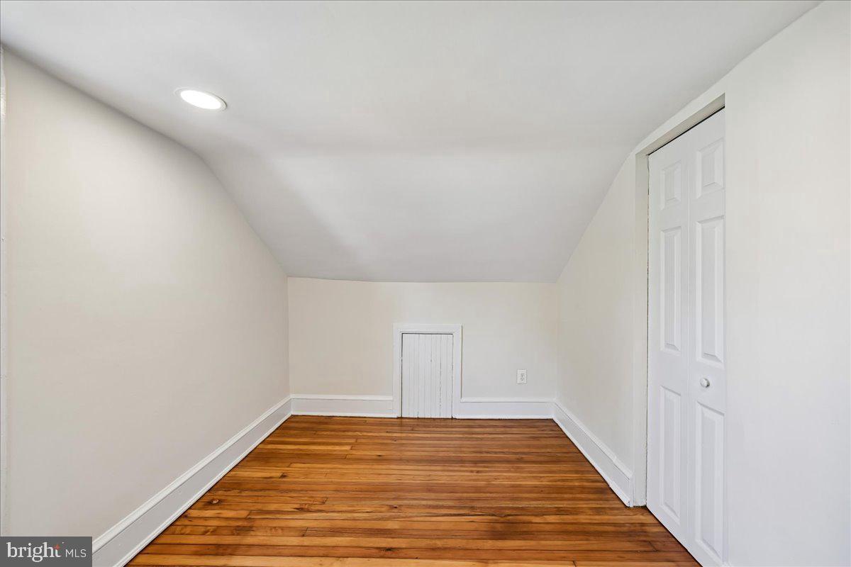 4012 Will St Property Photo 20