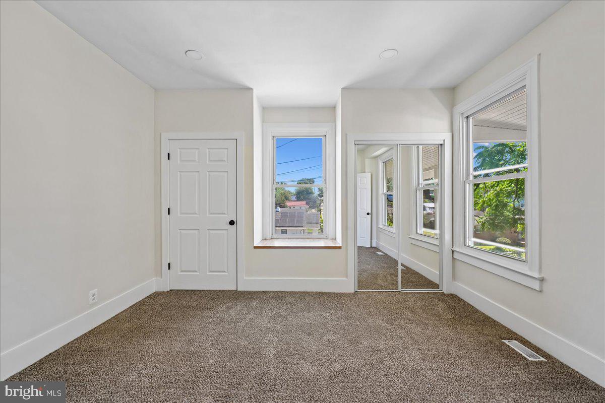 4012 Will St Property Photo 27