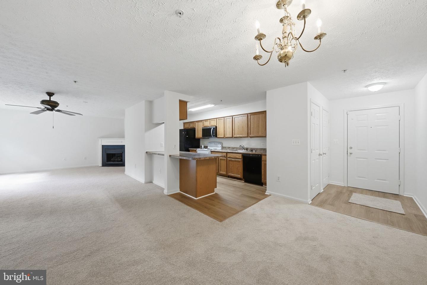 3702 Excalibur Ct #203 Property Photo 9