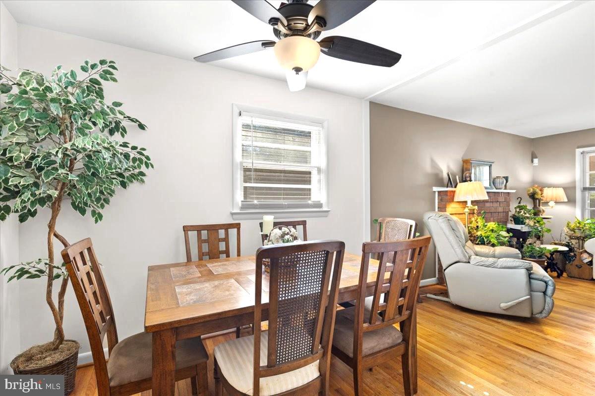 7302 Epping Ave Property Photo 10
