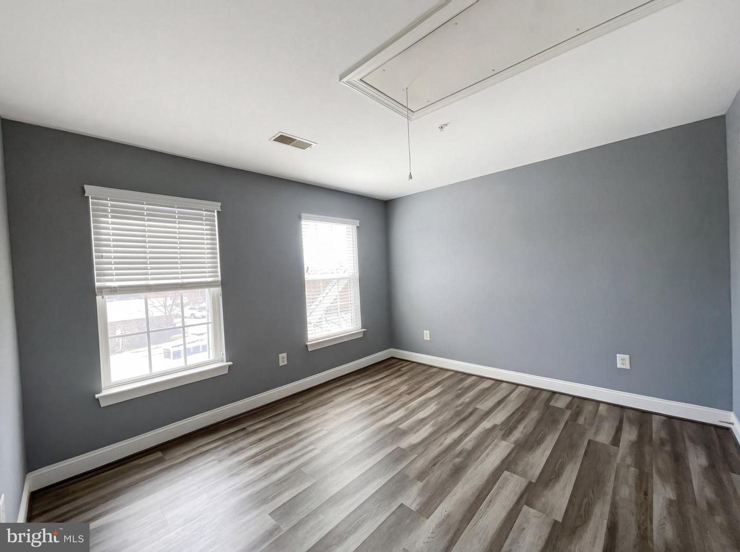14214 Cold Harbour Dr Property Photo 17