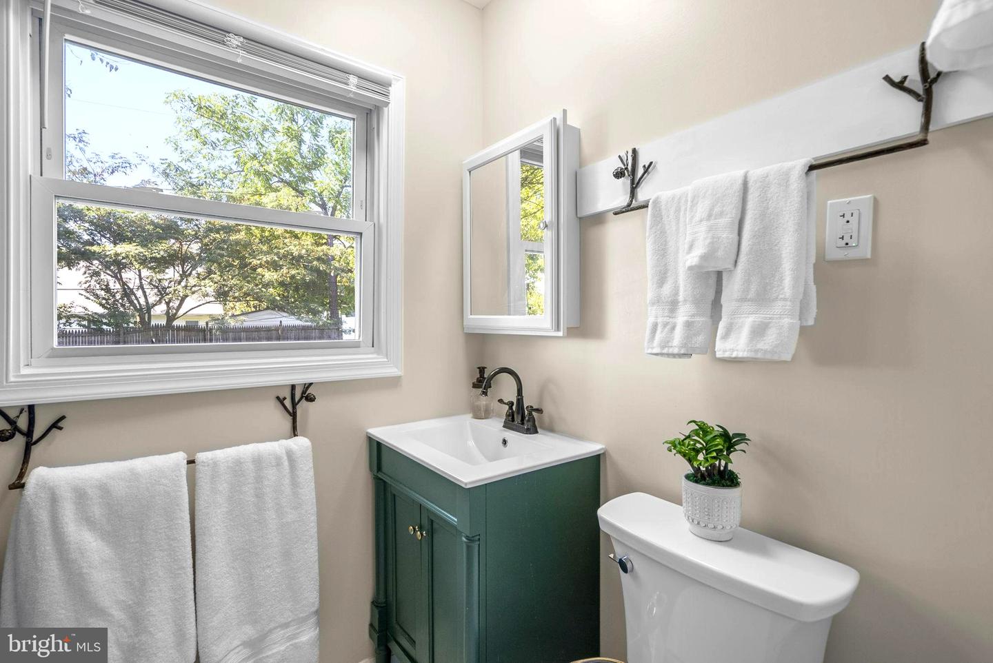 2516 Kittery Ln Property Photo 14