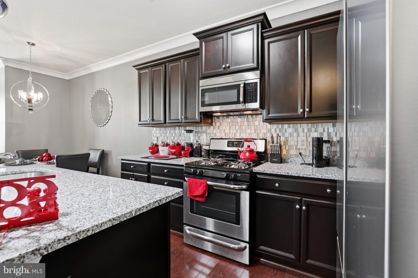 9106 Ruby Lockhart Blvd #4 Property Photo 6