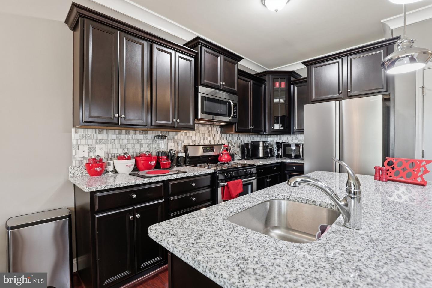 9106 Ruby Lockhart Blvd #4 Property Photo 7