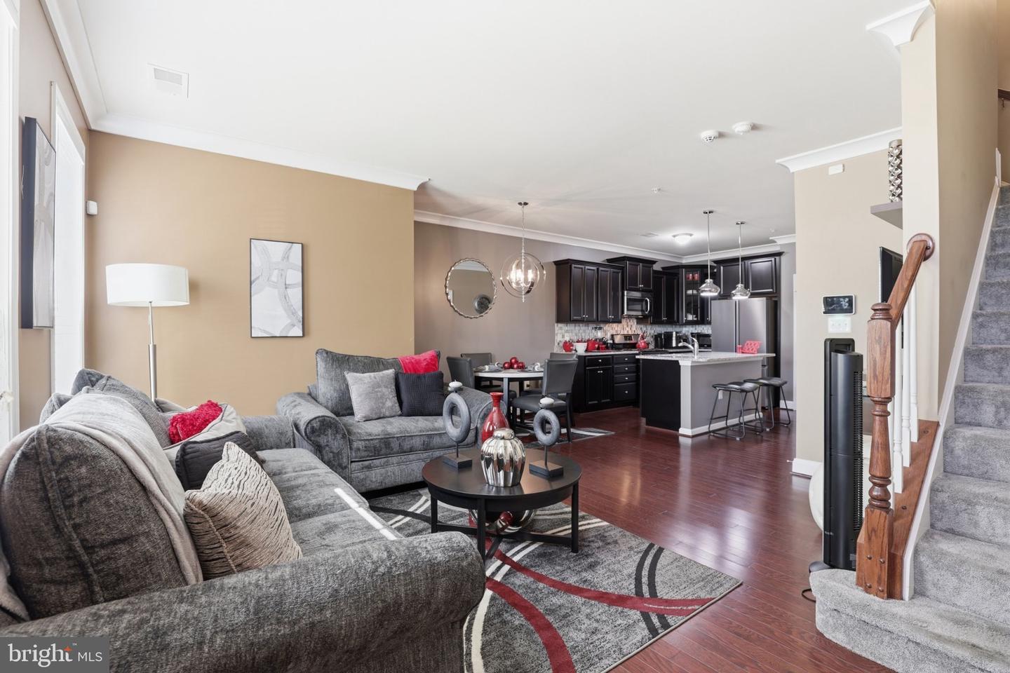 9106 Ruby Lockhart Blvd #4 Property Photo 10