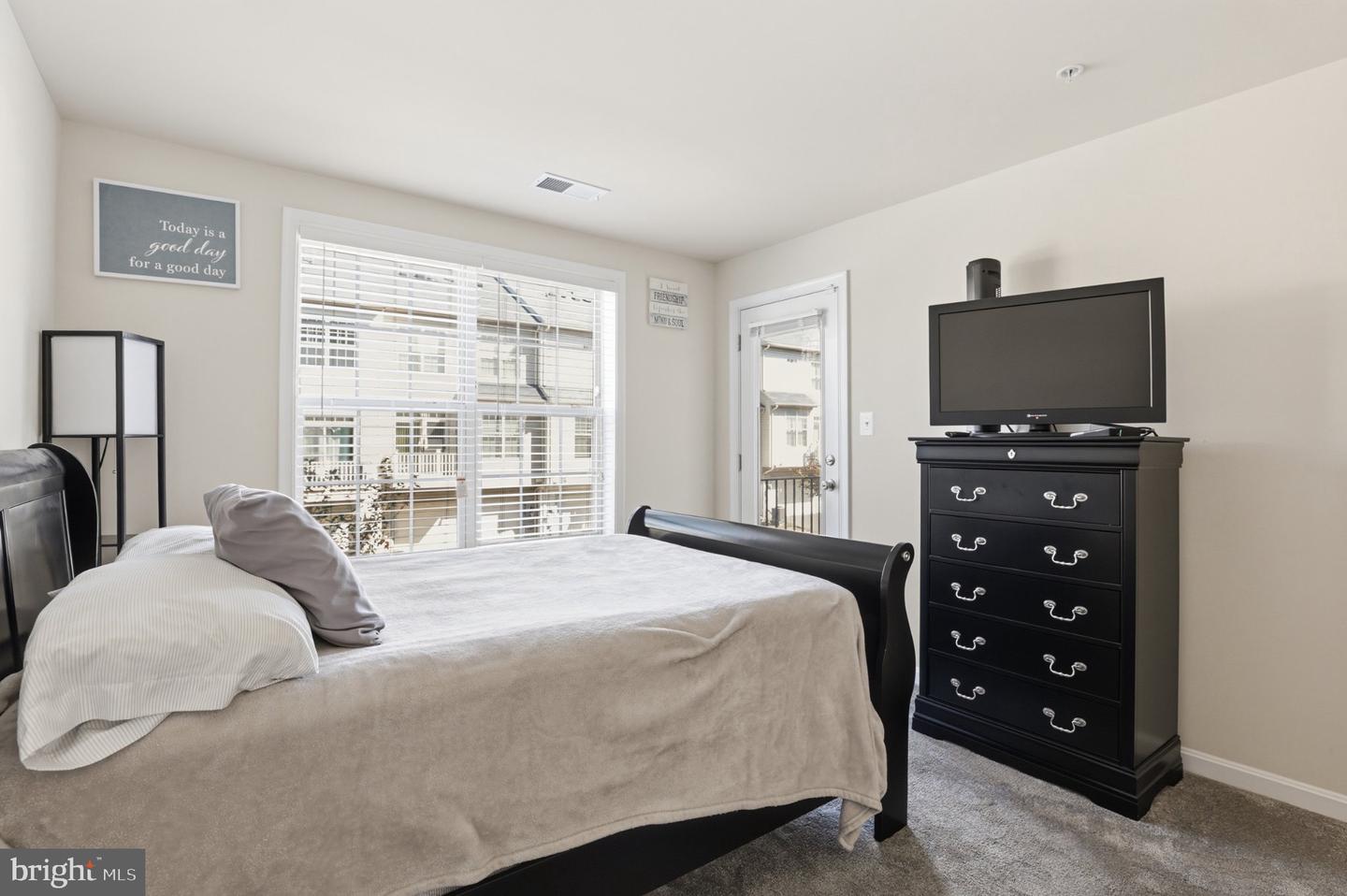 9106 Ruby Lockhart Blvd #4 Property Photo 13