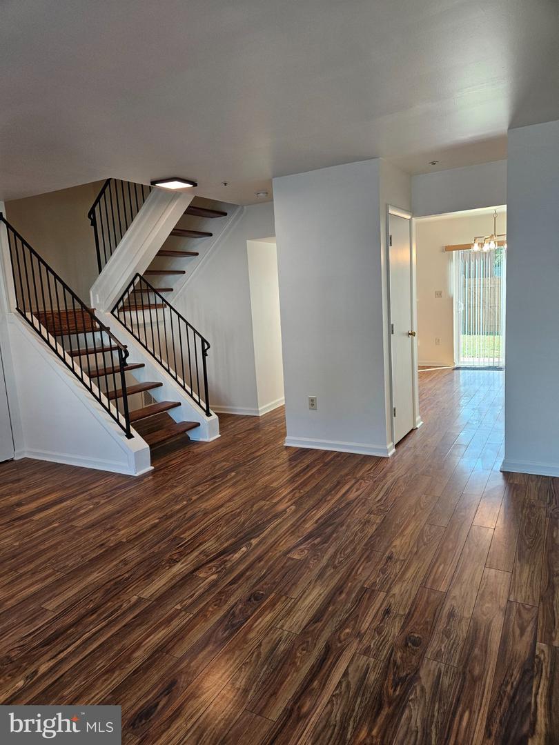 3256 Prince Ranier Pl Property Photo 4