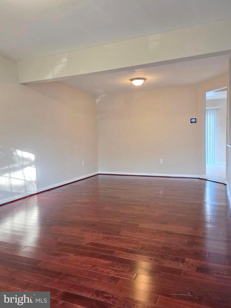 15001 Wheatland Pl Property Photo 4