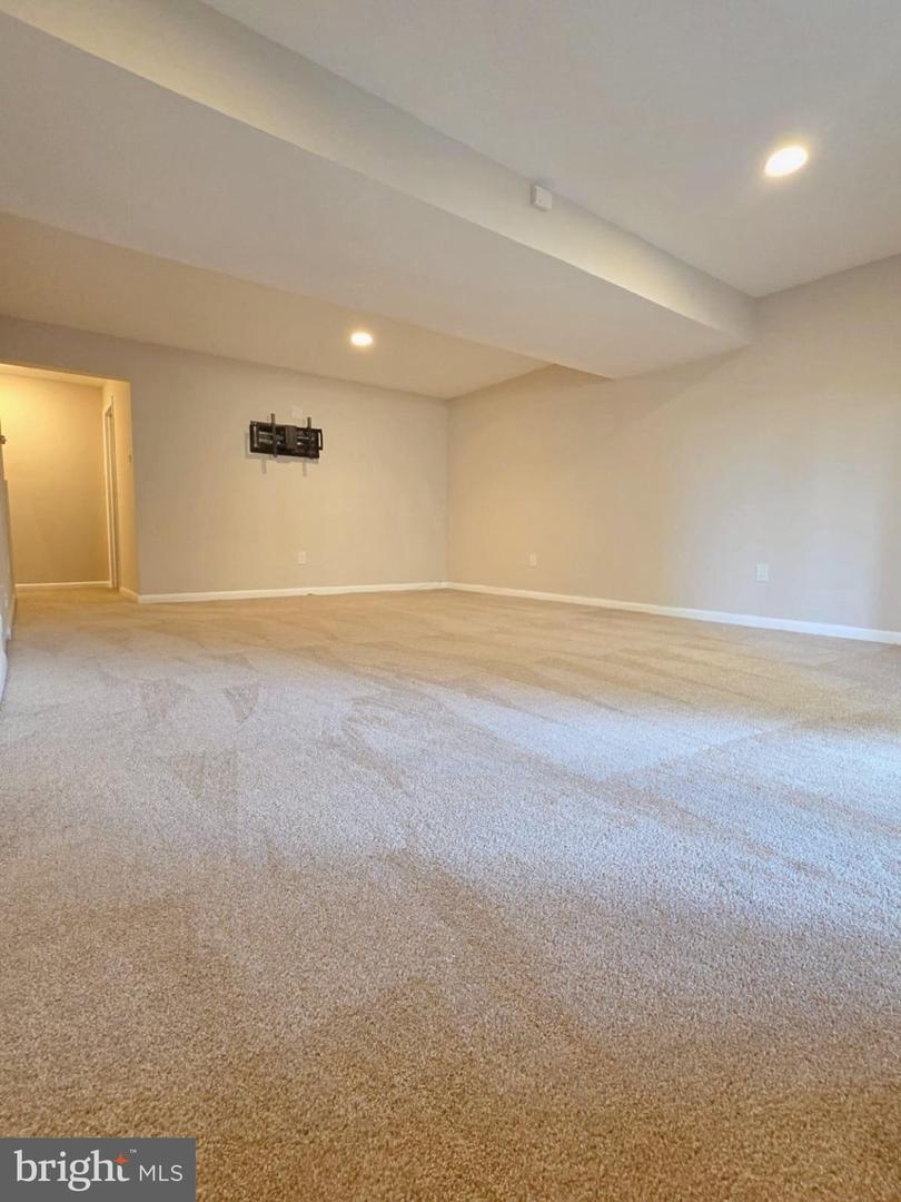15001 Wheatland Pl Property Photo 5