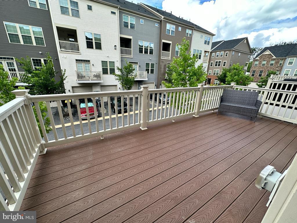 10159 Dorsey Ln Property Photo 13